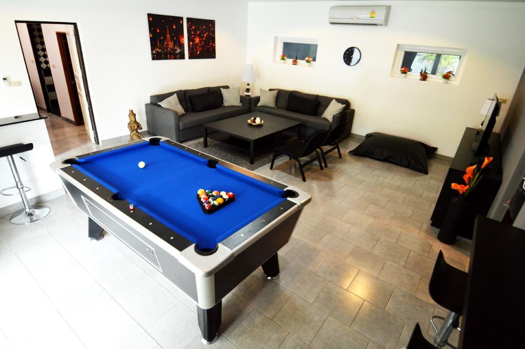 Apartamento Ruamchok Ocean View Pattaya Exterior foto