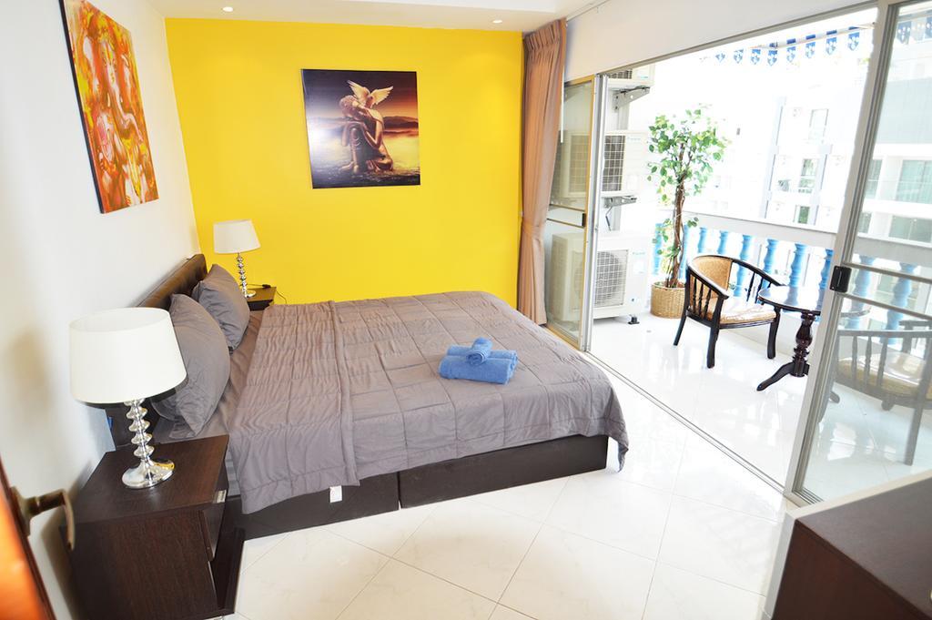 Apartamento Ruamchok Ocean View Pattaya Exterior foto