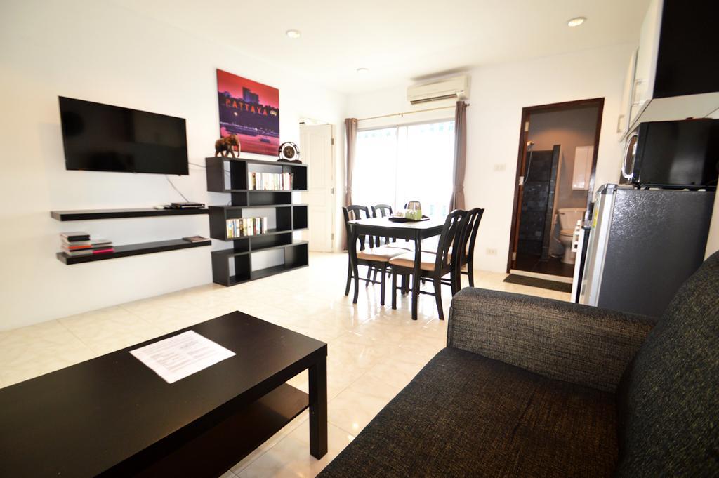 Apartamento Ruamchok Ocean View Pattaya Exterior foto