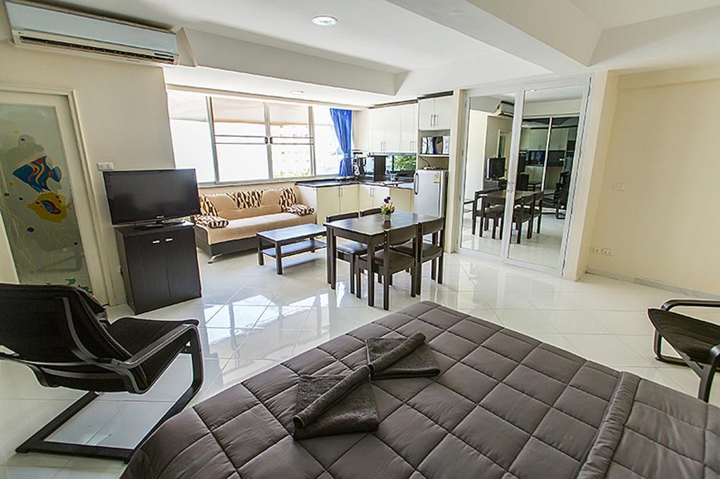 Apartamento Ruamchok Ocean View Pattaya Exterior foto