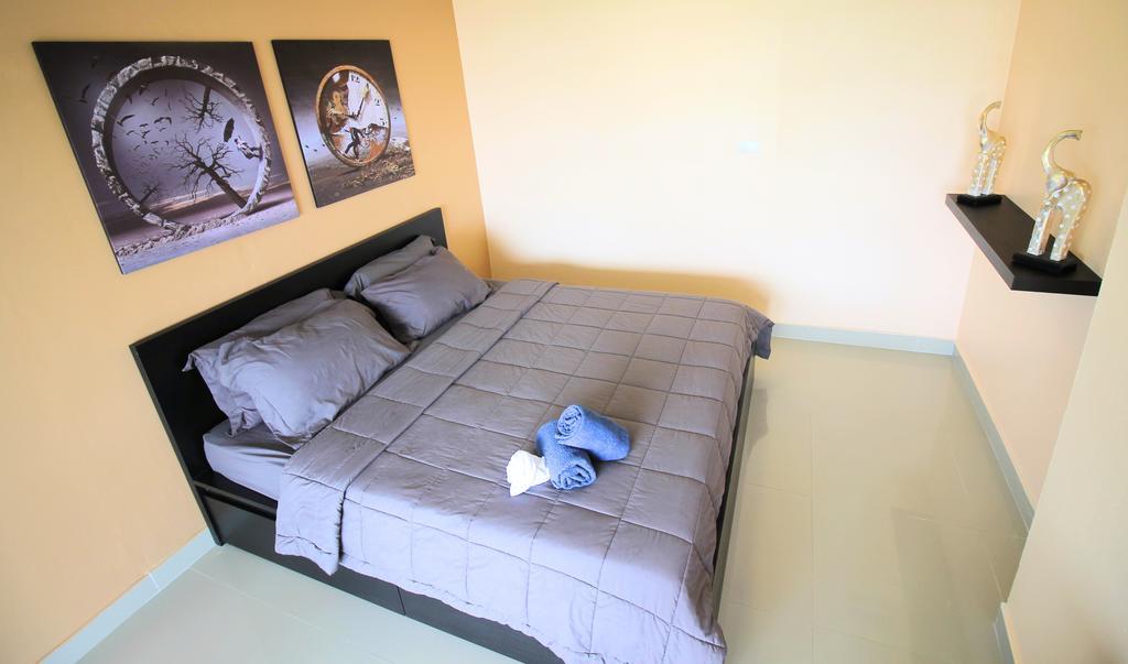 Apartamento Ruamchok Ocean View Pattaya Habitación foto