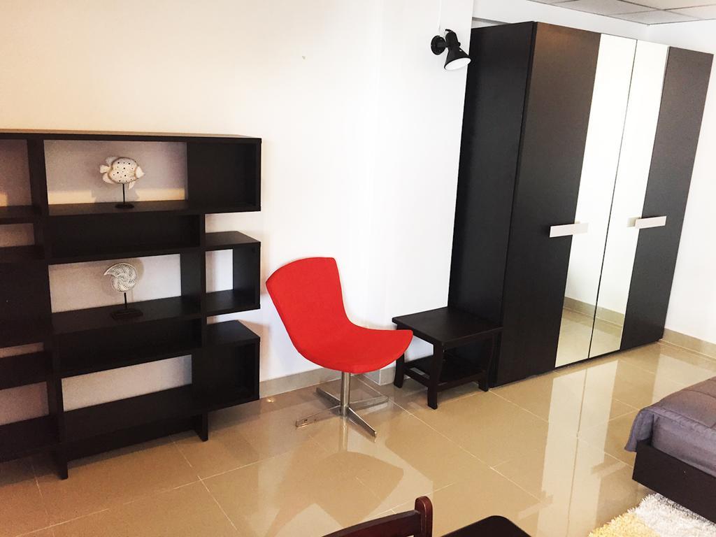 Apartamento Ruamchok Ocean View Pattaya Habitación foto