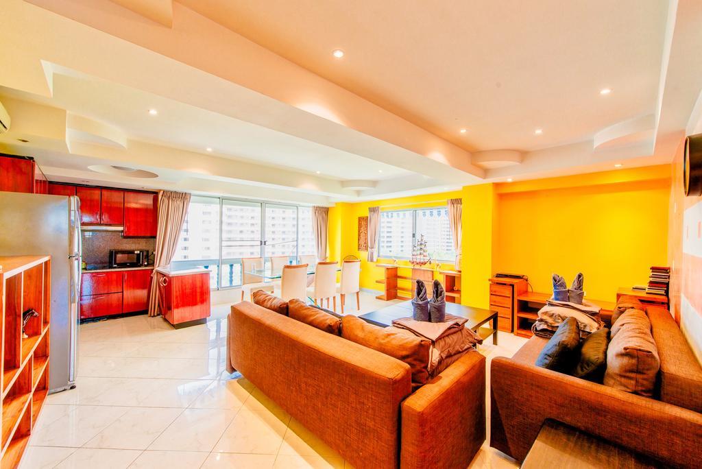 Apartamento Ruamchok Ocean View Pattaya Exterior foto