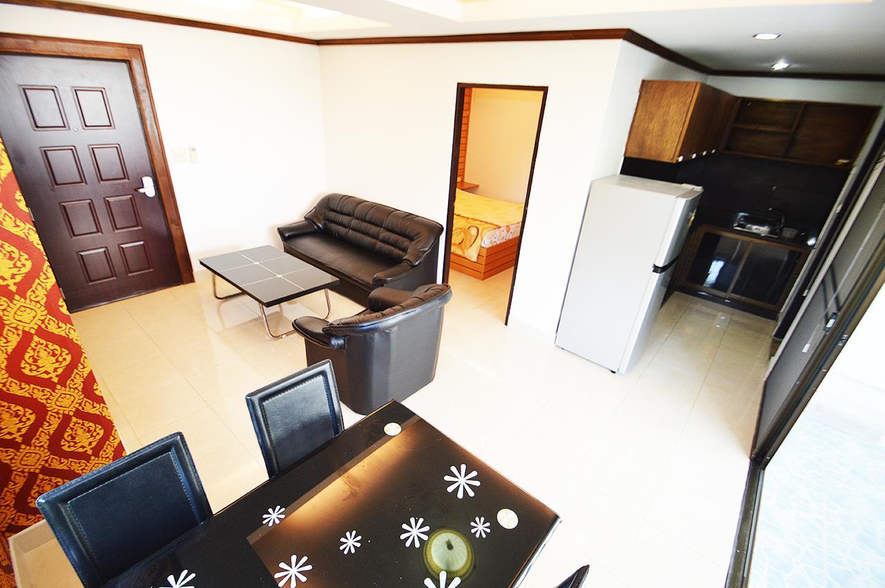 Apartamento Ruamchok Ocean View Pattaya Habitación foto